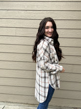 Load image into Gallery viewer, High-Low Marley Flannel