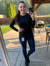 Load image into Gallery viewer, KanCan Skinny Jeans