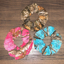 Load image into Gallery viewer, Scrunchies